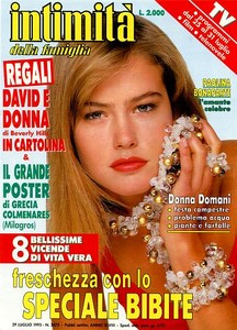 Intimita della famiglia - Nº 2473 - 29 Luglio 1993.jpg