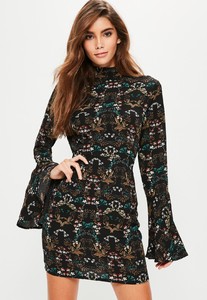black-crepe-floral-print-flared-sleeve-shift-dress (2).jpg