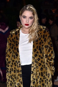 ashley-benson-juicy-couture-show-fall-winter-2018-at-nyfw-0.jpg