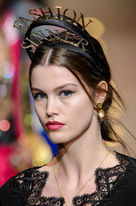 dolce-e-gabbana-clpa-rf18-0261.thumb.jpg.7a3b8ad062979ef2f6d003d07b40e406.jpg