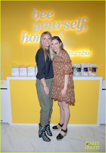 gwyneth-paltrow-foster-sisters-bumble-hive-la-13.jpg
