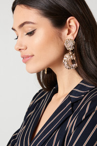 tranloev_structured_round_hanging_earrings_1285-000089-0013_02lr.jpg