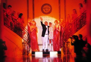 06-Versace-H-C-7-1995-1b-900.jpg