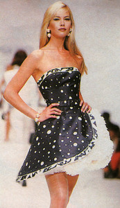 Leonard - Spring Summer 1996 - Paris Fashion Week.jpg