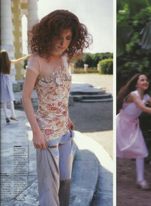 elle russia aug 98 amalia 1.jpg