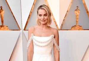 65191248_margot_robbie_22.jpg