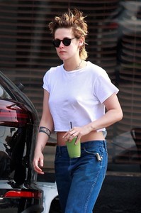 kstew100318BZNimage109.jpg
