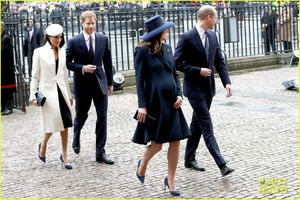 meghan-markle-steps-out-with-prince-harry-for-first-official-event-with-queen-elizabeth-ii-05.jpg