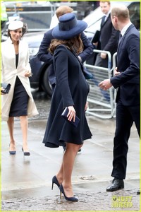 meghan-markle-steps-out-with-prince-harry-for-first-official-event-with-queen-elizabeth-ii-08.jpg