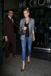 nicky-hilton-at-mr-chow-in-beverly-hills-03-23-2018-5.jpg