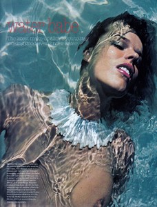 uk_vogue_june_2002_37.thumb.jpg.bd58f3d3ac16bad5fae942b31434a607.jpg