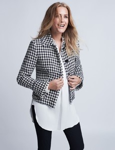 winserlondon17aw20.thumb.jpg.1b7098e2f172cfe9744a45c3d3247f8d.jpg