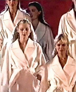 Max Mara Spring Summer 1995.jpg