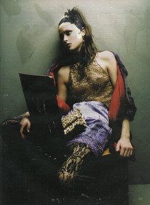 06_marie claire 10_1996_tasha.jpg