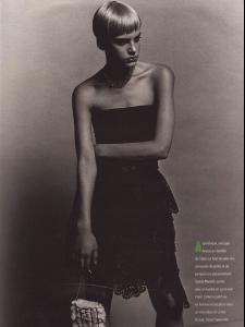 marie claire FR nov 1999 (4).JPG