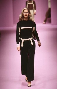 Lolita Lempicka - Spring Summer - 1997 - Paris Fashion Week - 10 Octubre 1996 - c.jpg