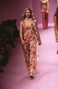 Lolita Lempicka - Spring Summer - 1997 - Paris Fashion Week - 10 Octubre 1996 - e.jpg