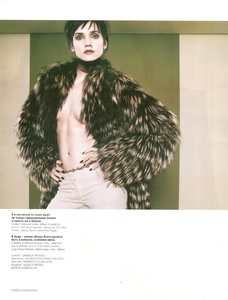 vogue russia nov 2000 (9).jpg