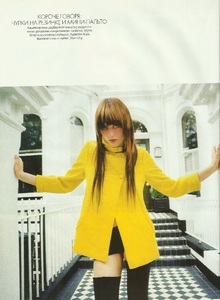 45 oct 2003 elle russia.jpg