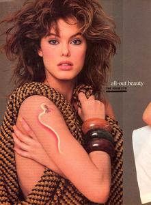 Blanch_Vogue_US_April_1984_03.thumb.jpg.ba6e9a546899f22a20dbf6b784081b21.jpg