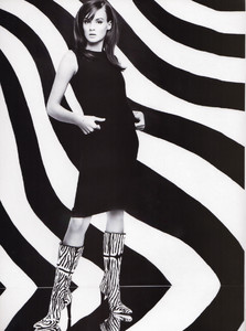 ElleUK1095Sixties01.jpg.1f413a344d4abf6b7b3df43529c6e8a4.jpg