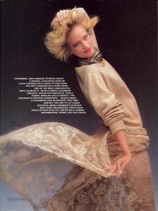 Issermann_Vogue_US_December_1984_02.thumb.jpg.ba6127af8d3525913e7343755d0bc20b.jpg