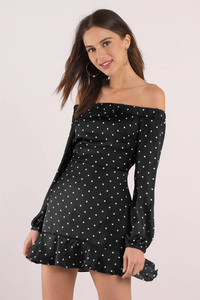 black-feelin-dotty-off-shoulder-dress.jpg