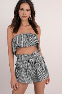 black-no-pressure-gingham-shorts.jpg