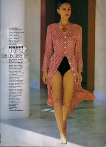 elle_fr_19_june_1989_8_MH.thumb.jpg.7db75cf448d9b67864fe0e13ba10e57d.jpg