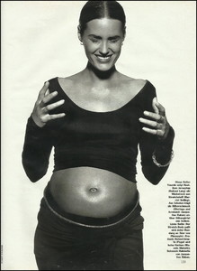 marie claire germany december 1991 yasmine 2.jpg