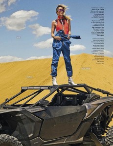 Vanity Fa2-page-012.jpg