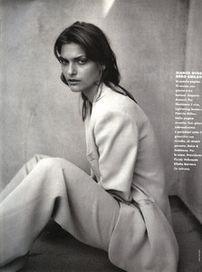 5aee912b17ade_Heather-Stohler-ELLE-ITALIA-FEBRUARY-1998-lultimo-tailleur-ph.Alan-Beukers-03.thumb.jpg.27de09208089ad327ff03406a1f3ac51.jpg