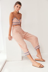 46396370_089_b (1).jpg