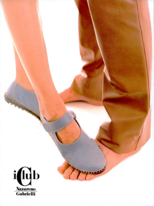 Nazareno_Gabrielli_Spring_Summer_1996_12.thumb.png.7d9c14b35224db6bd3ce50376766443f.png