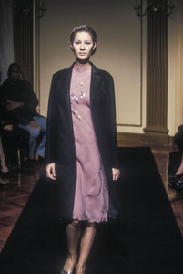alberta-ferretti-ss-1998-3.thumb.jpg.9f9f6aaa155e317d54d4c202168be278.jpg