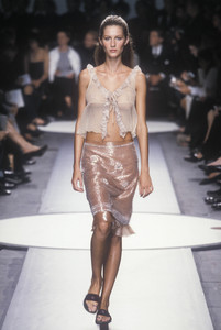 alberta-ferretti-ss-2000-12.thumb.jpg.68eec3e8e6fbe7c0245d8275f359ff21.jpg