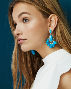 kendra-scott-kristen-statement-earrings_02_default_lg.thumb.jpg.61782d28823ff8811a1b0d2bddfd42b5.jpg