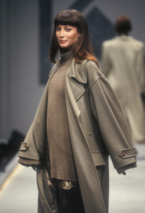 krizia-fw-1994-4.thumb.jpg.9c34b499ea4c787a0f810e7b29a7764d.jpg