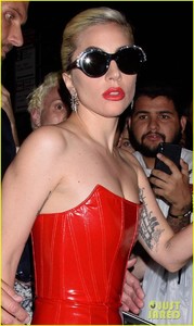 lady-gaga-rocks-red-leather-dress-with-christian-carino-08.jpg