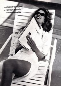 marie_claire_italia_march_1990_42.thumb.jpg.fb4fc56e4b8ffa5b4d775fad6683a38b.jpg