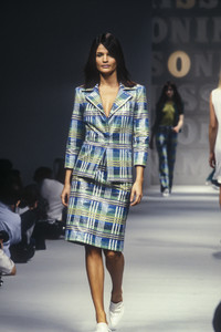 missoni-ss-1996-5.thumb.jpg.aa1759abbca610938caffb97b0028bd9.jpg