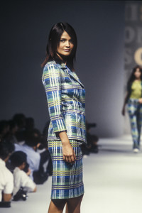 missoni-ss-1996-6.thumb.jpg.c57833754e1fdfae73fbc6be6d4901f4.jpg