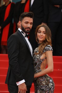nabilla-benattia-and-thomas-vergara-at-solo-a-star-wars-story-premiere-71st-cannes-film-festival-7.jpg