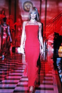 01-Versace-H-C-7-1995-6-800.jpg
