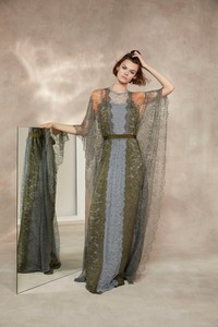 09-Alberta-Ferretti-Pre-Fall-18.thumb.jpg.60acb99c24b1288d1a4407ee8b998f24.jpg