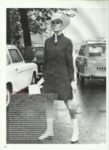 05 lofficiel russia nov 2003.jpg