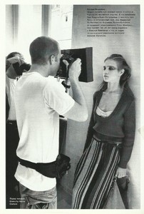 Lofficiel russia october 2002 runway 11.jpg