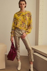 18-Isabel-Marant-Pre-Fall-2018.thumb.jpg.519780a031f4cc2dd15da8e2bbb5bcb5.jpg