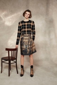 19-Alberta-Ferretti-Pre-Fall-18.thumb.jpg.b1448758ed2627ccd3d3af44ba9fb0da.jpg