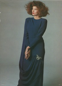 1983_10_VOGUE_UK_4.thumb.jpg.f63ef8eb499a3a9ffba9dd595fedbd60.jpg
